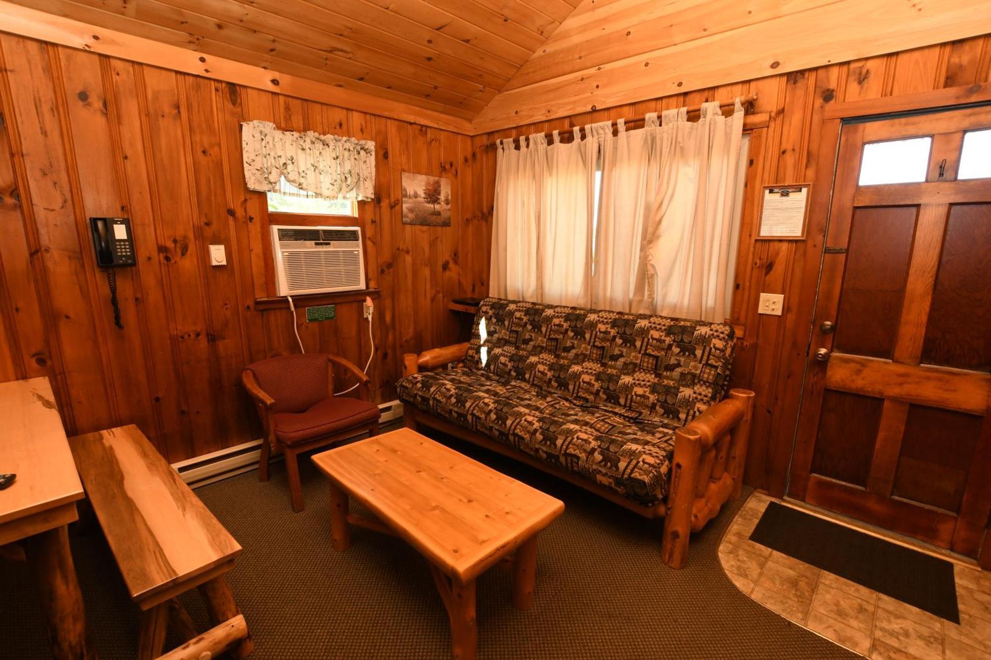 Lake George Diamond Cove Cottages, Cabins, & Hotel Exterior foto